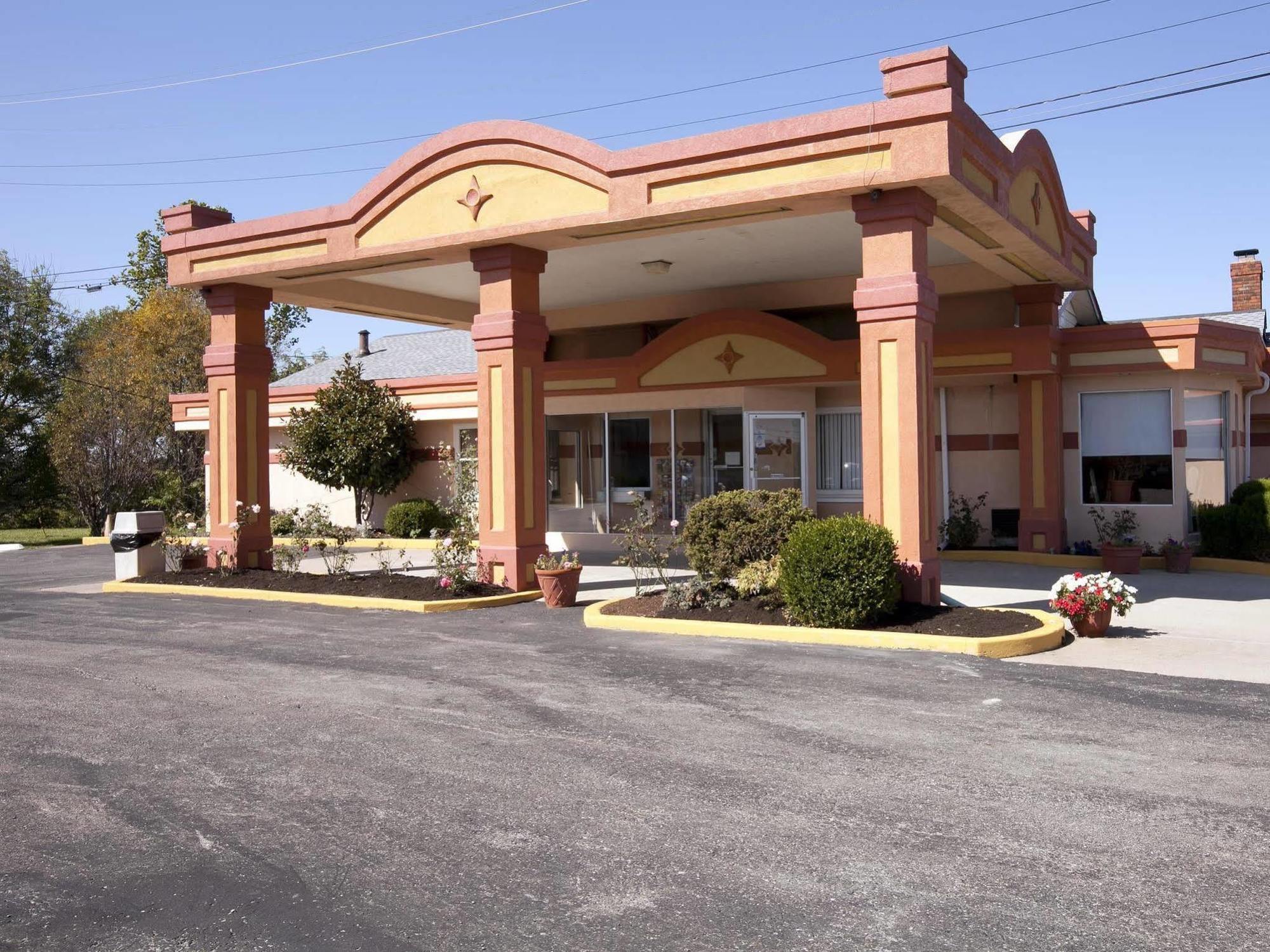 Americas Best Value Inn & Suites Williamstown Eksteriør bilde