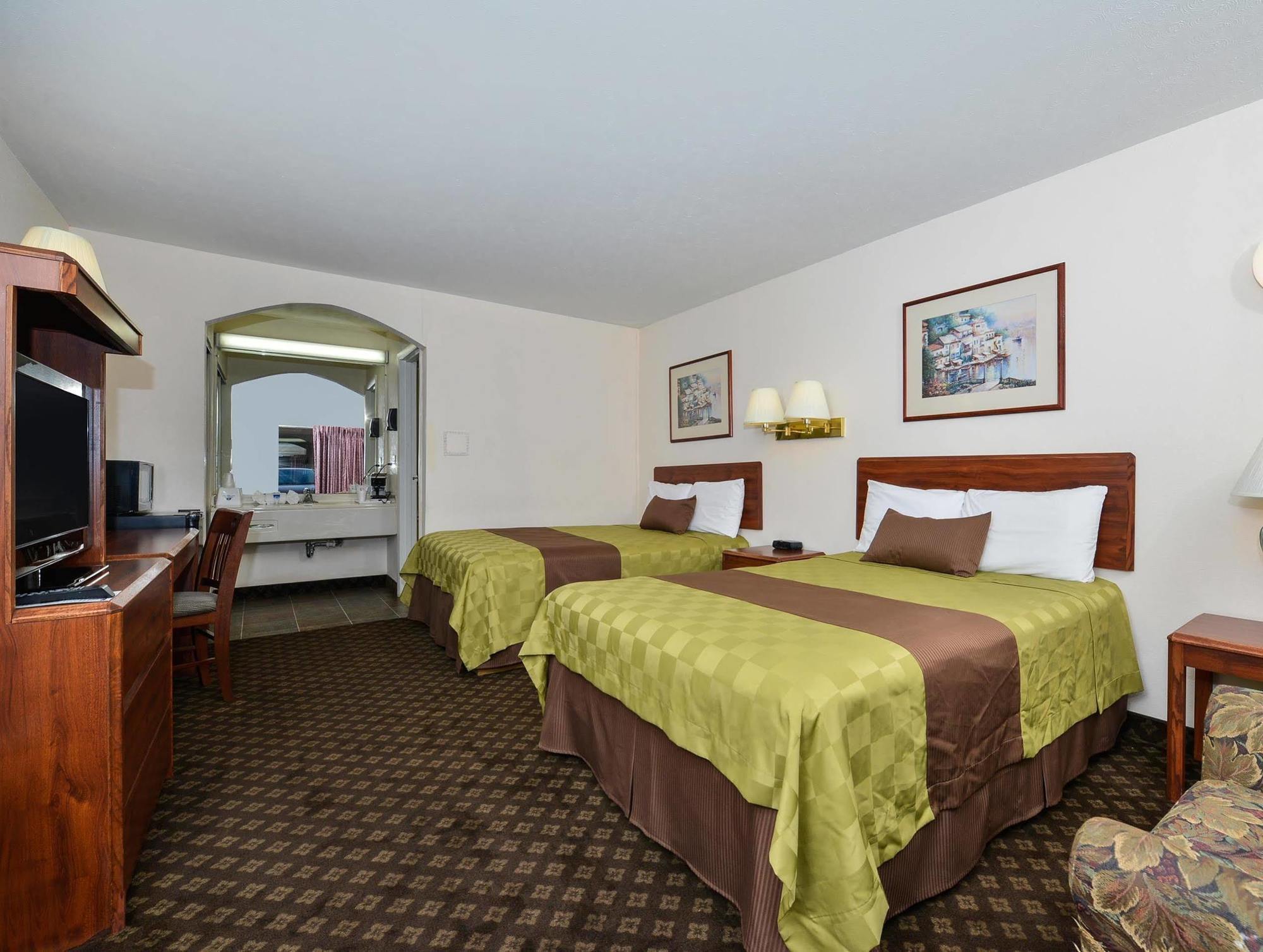 Americas Best Value Inn & Suites Williamstown Eksteriør bilde