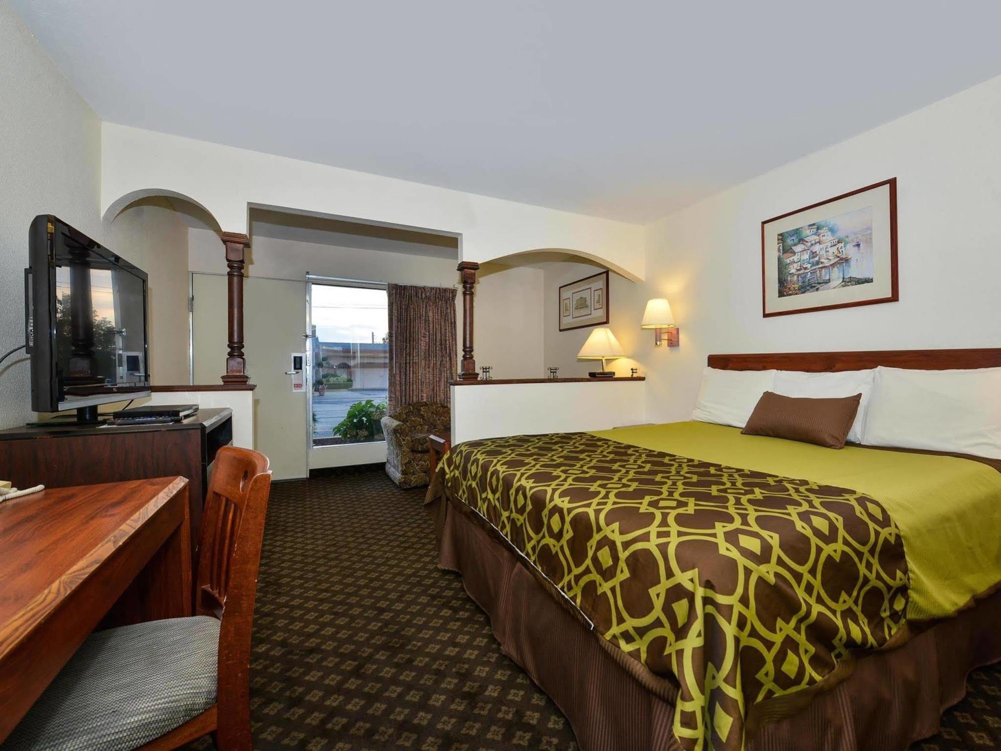 Americas Best Value Inn & Suites Williamstown Eksteriør bilde